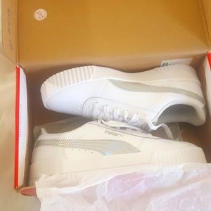 Puma Sneakers